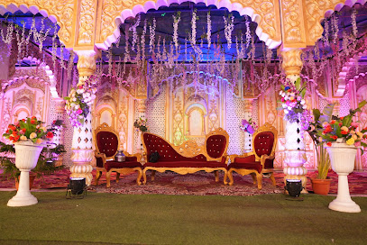 Rajwada Palace and Marriage Garden